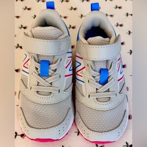 New Balance Fresh Foam 650 Bungee Lace with Top Strap - Kids Size 9.5